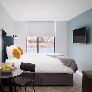 Apartahotel Aptel East, Londres