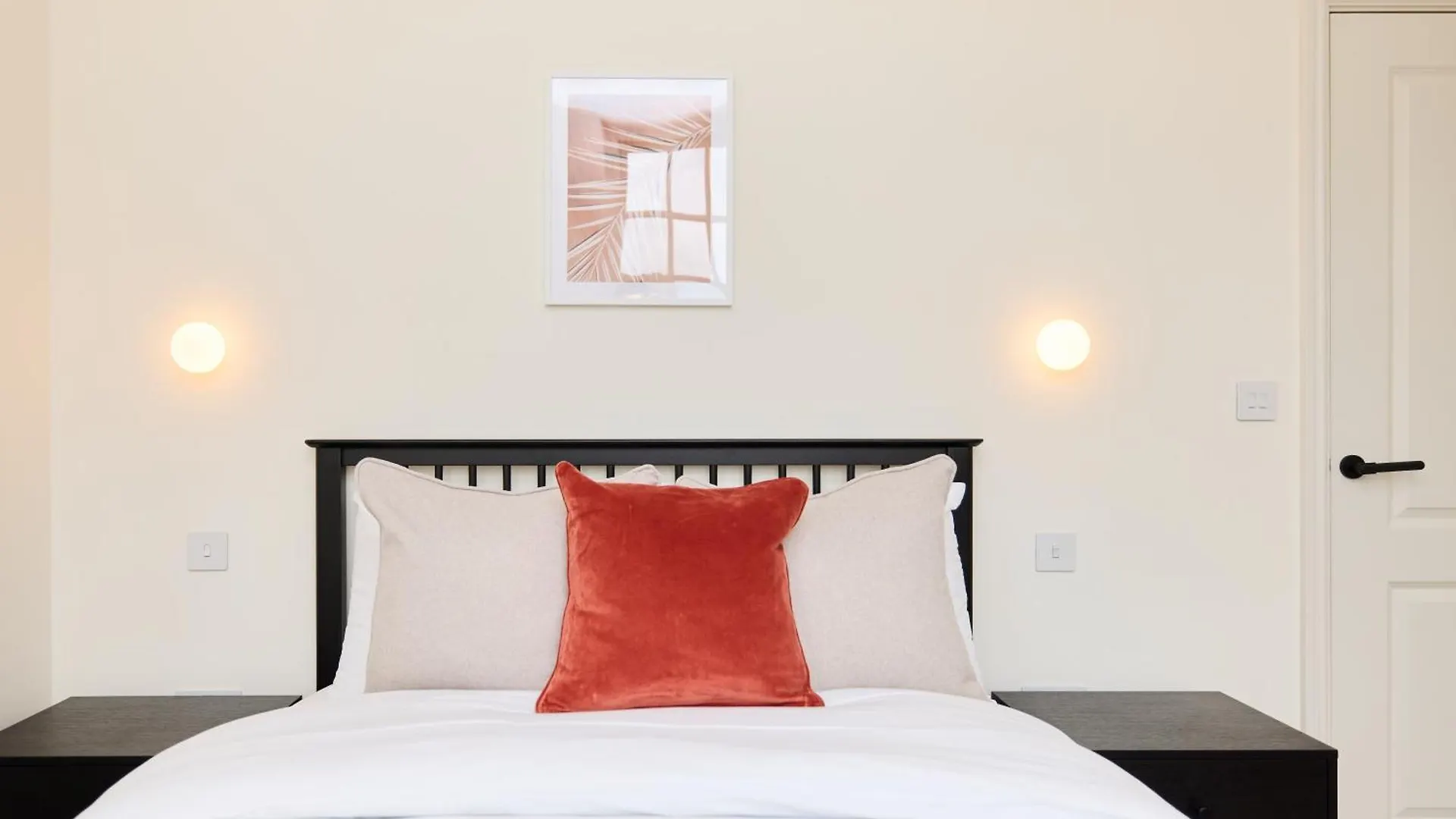 The East London Mile Classic - Stunning 2Bdr Flat Apartment